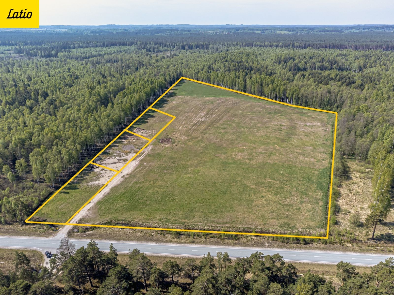 Объявление. Pārdod  gruntsgabalu, kas paredzēts privatai apbūvei, Plieņciemā, 300 m no jūras. Zemes gabala Цена: 50000 EUR Foto #1