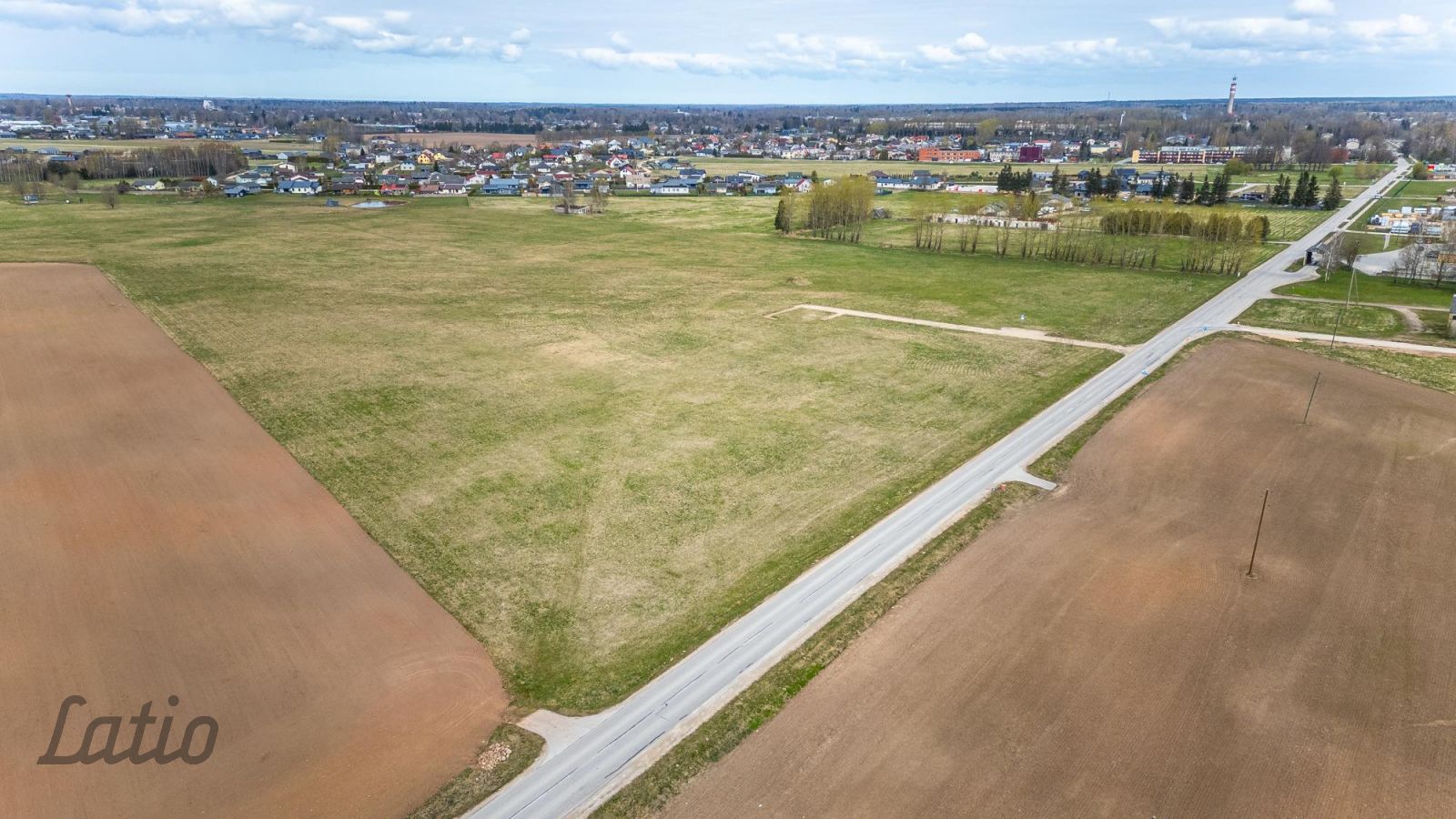 Sludinājumi. Tiek pārdots perspektīvs zemes īpašums Siguldas pilsētas teritorijā ar platību 5,67 ha, kas Cena: 290000 EUR Foto #3