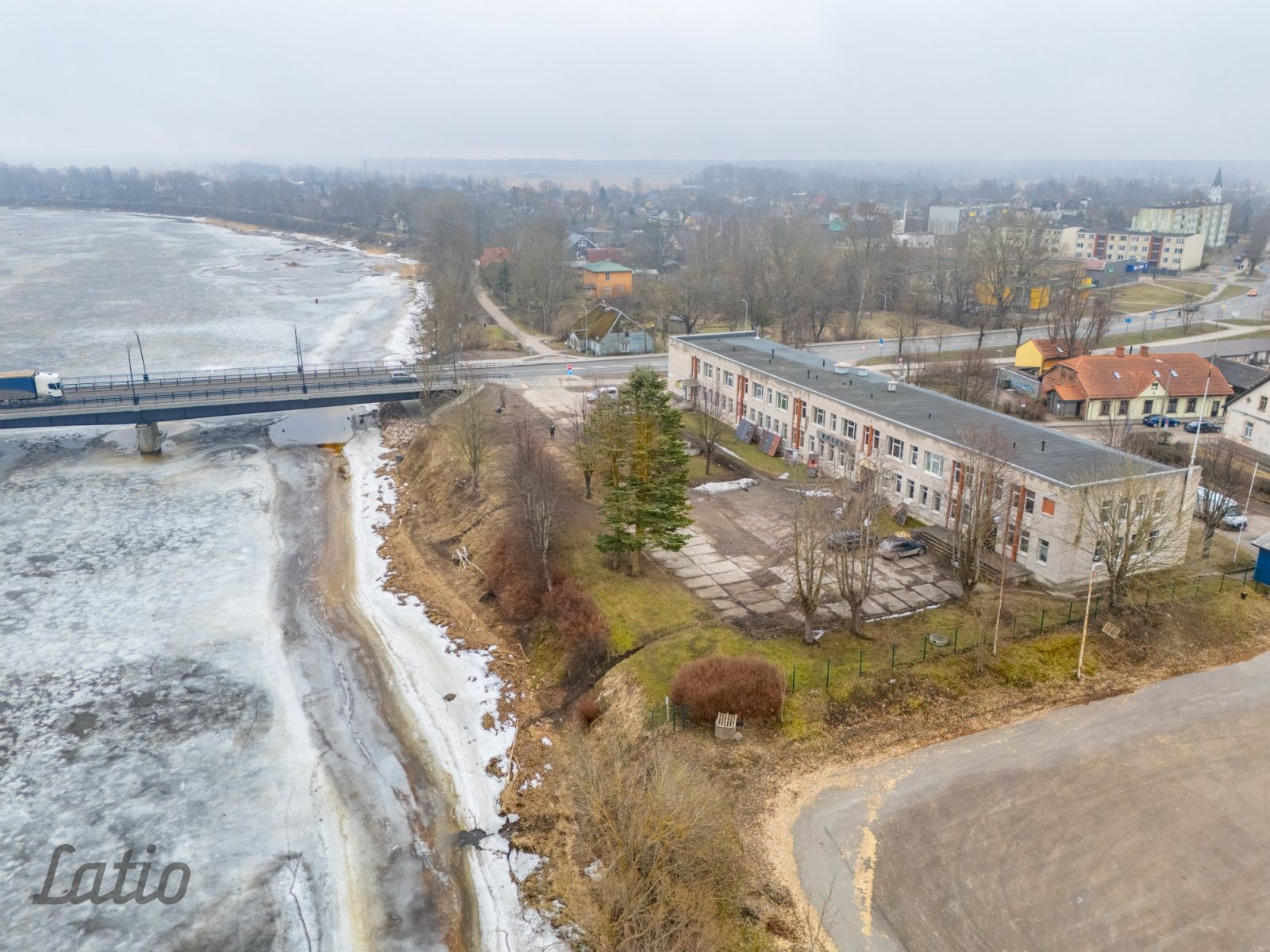 Объявление. Pārdod zemes gabalu Salacgrīvā pie Salacas upes, 500 m no jūras!
Adrese: Rīgas iela 2a, Цена: 25000 EUR Foto #4