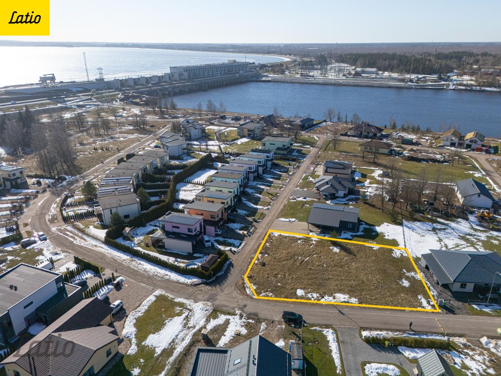 Объявление. Privātmājas apbūves zemes gabals Zirņu salā pie Daugavas, lieliska vieta mājas būvniecībai dabas Цена: 60000 EUR Foto #5