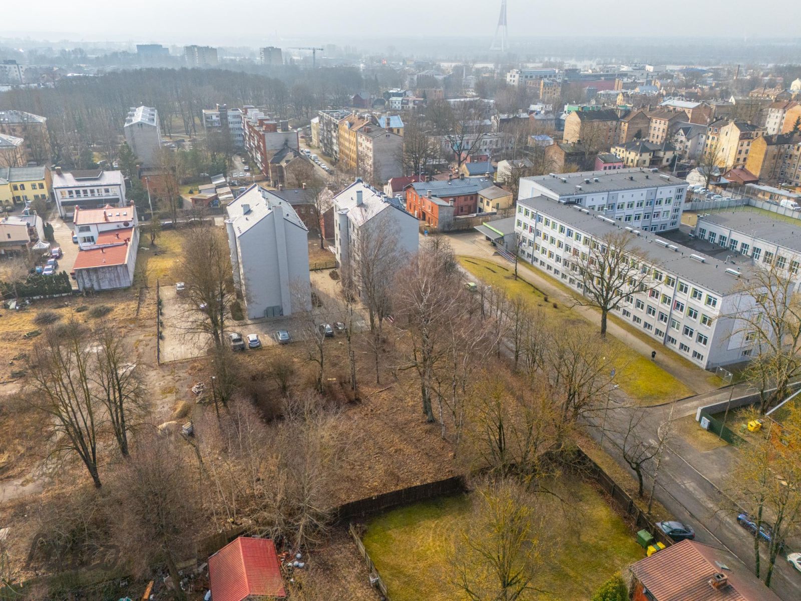 Объявление. Pārdodu apbūves zemesgabalu Rīgas centra tuvumā.
Pārdošanā perspektīvs apbūves zemesgabals 1997 m Цена: 85000 EUR Foto #2