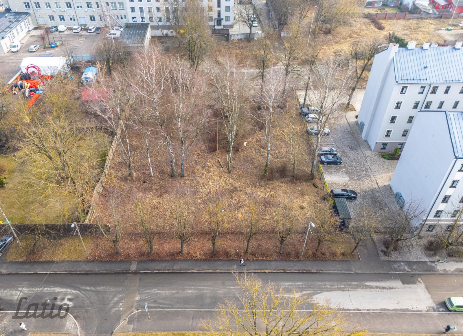 Объявление. Pārdodu apbūves zemesgabalu Rīgas centra tuvumā.
Pārdošanā perspektīvs apbūves zemesgabals 1997 m Цена: 85000 EUR Foto #1