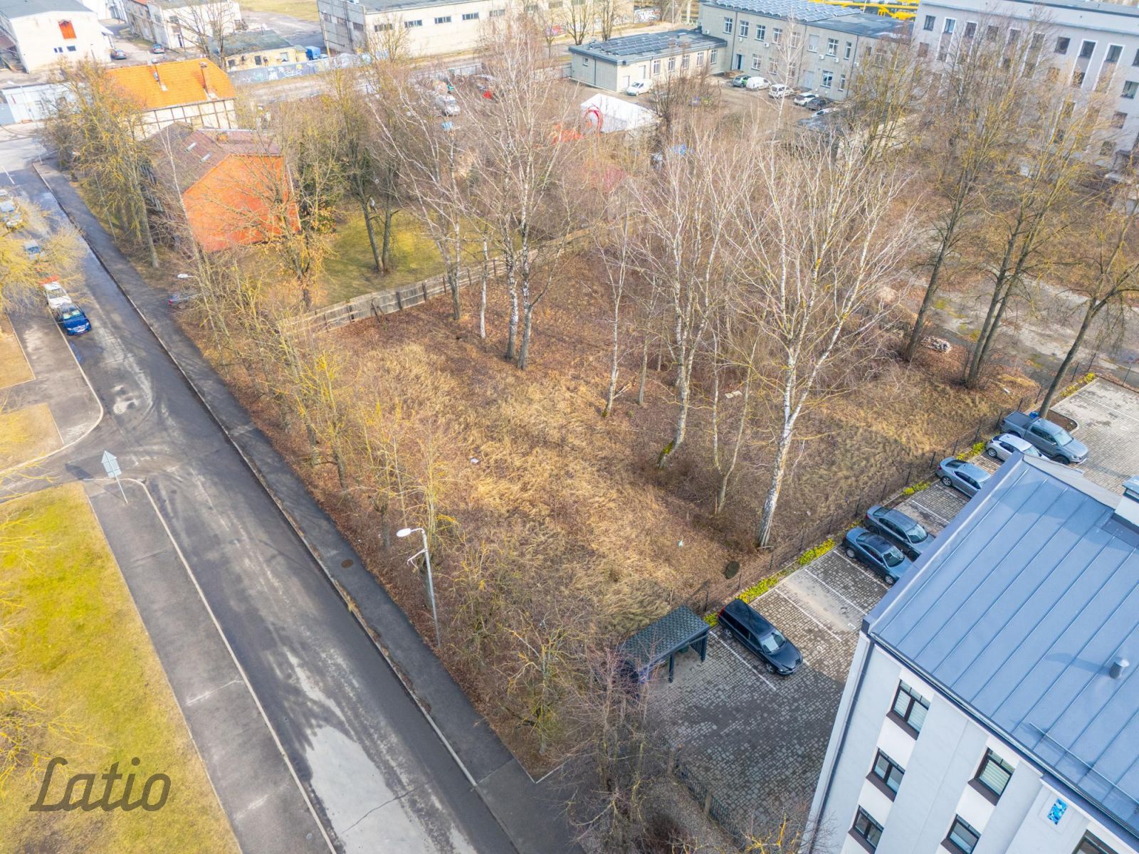 Объявление. Pārdodu apbūves zemesgabalu Rīgas centra tuvumā.
Pārdošanā perspektīvs apbūves zemesgabals 1997 m Цена: 85000 EUR Foto #3