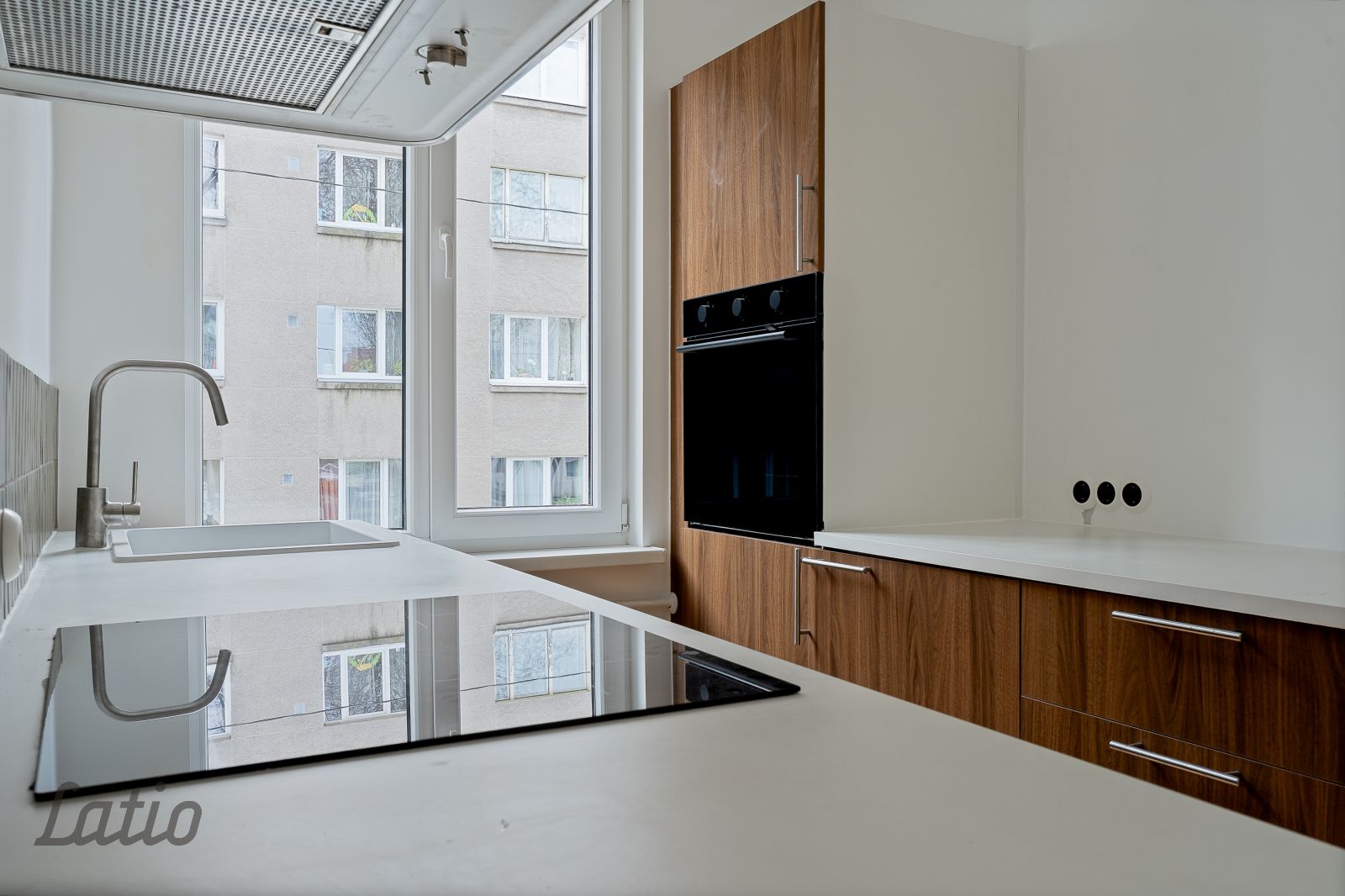 Sludinājumi. Piedāvājumā  tikko pēc kapitālā remonta atjaunots, gaumīgs divistabu dzīvoklis pieprasītajā Cena: 79000 EUR Foto #4