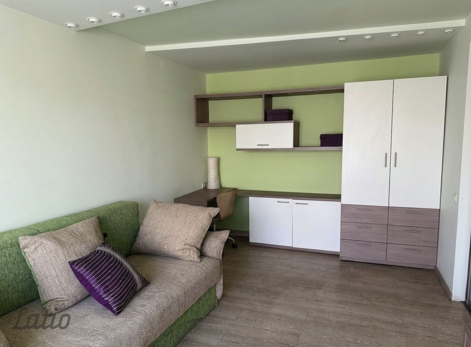 Объявление. Pārdod gaišu un funkcionālu 3 istabu dzīvokli Mangaļsalā ar pārdomātu plānojumu.

Dzīvoklim Цена: 49000 EUR Foto #1