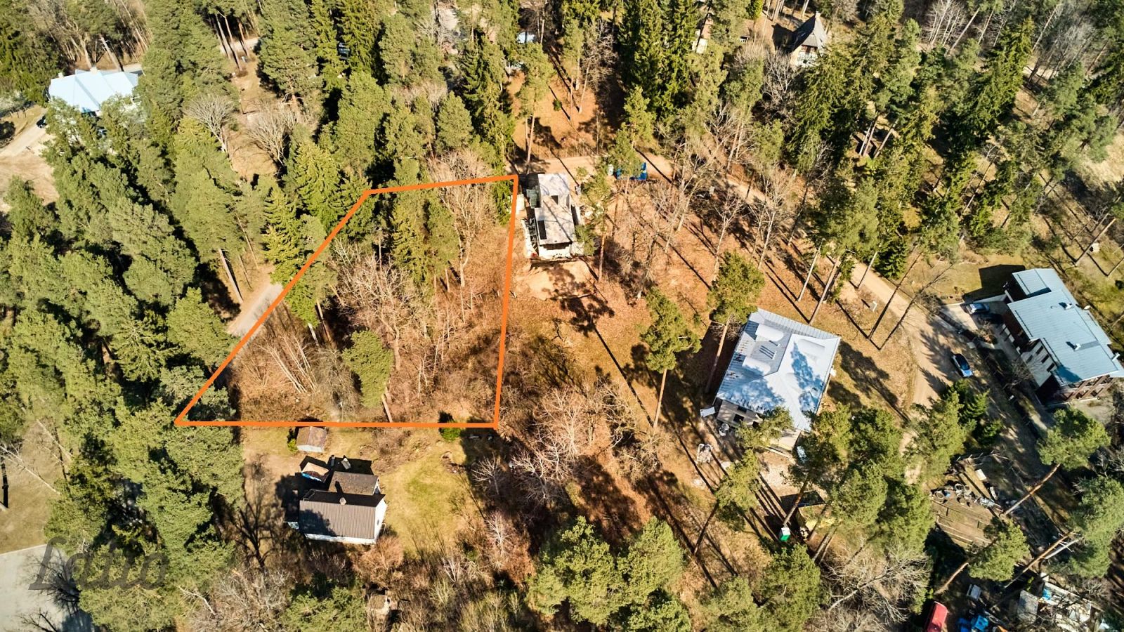 Объявление. Zemes gabals Ogrē 2122 m ar projektu un būvatļauju

Pārdod plašu un perspektīvu zemes gabalu Цена: 135000 EUR Foto #4