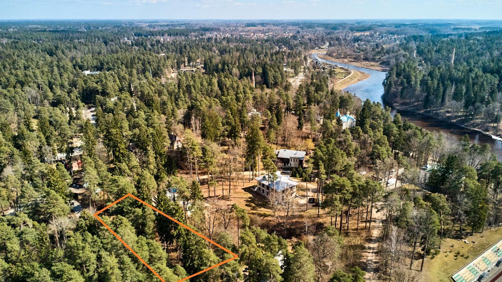 Объявление. Zemes gabals Ogrē 2122 m ar projektu un būvatļauju

Pārdod plašu un perspektīvu zemes gabalu Цена: 135000 EUR Foto #5