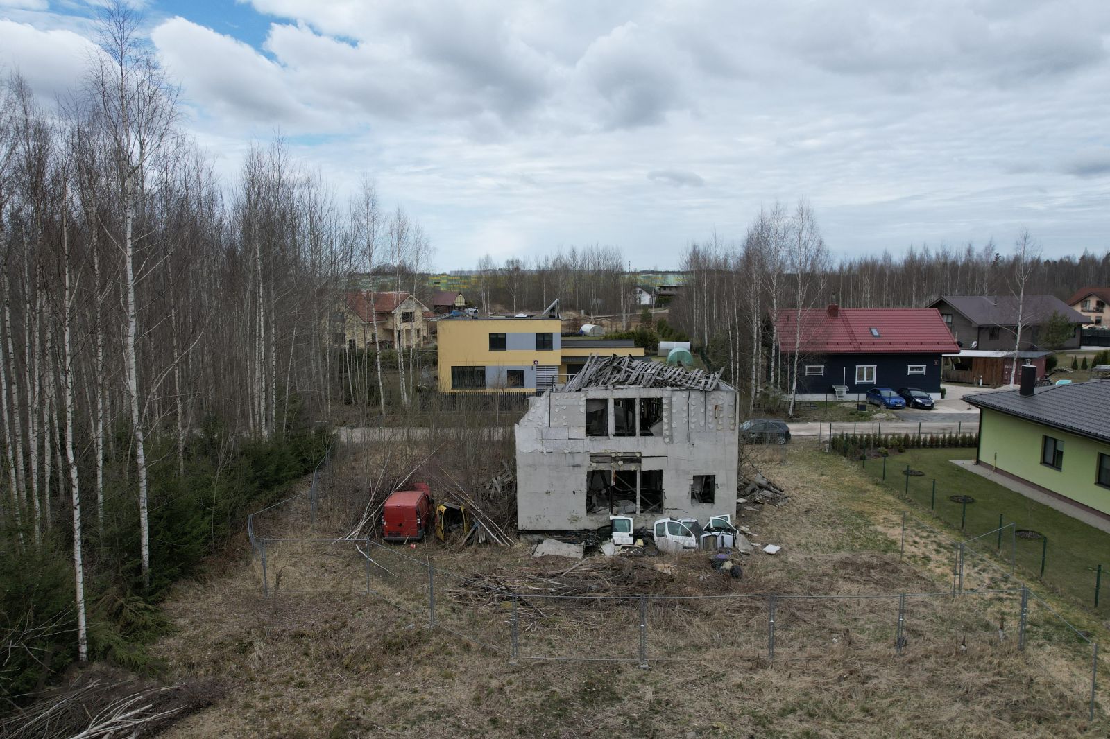 Объявление. Īpašums privātmājas būvniecībai Jaunsauriešu centrā
Tiek pārdots regulāras formas zemesgabals Цена: 36000 EUR Foto #4