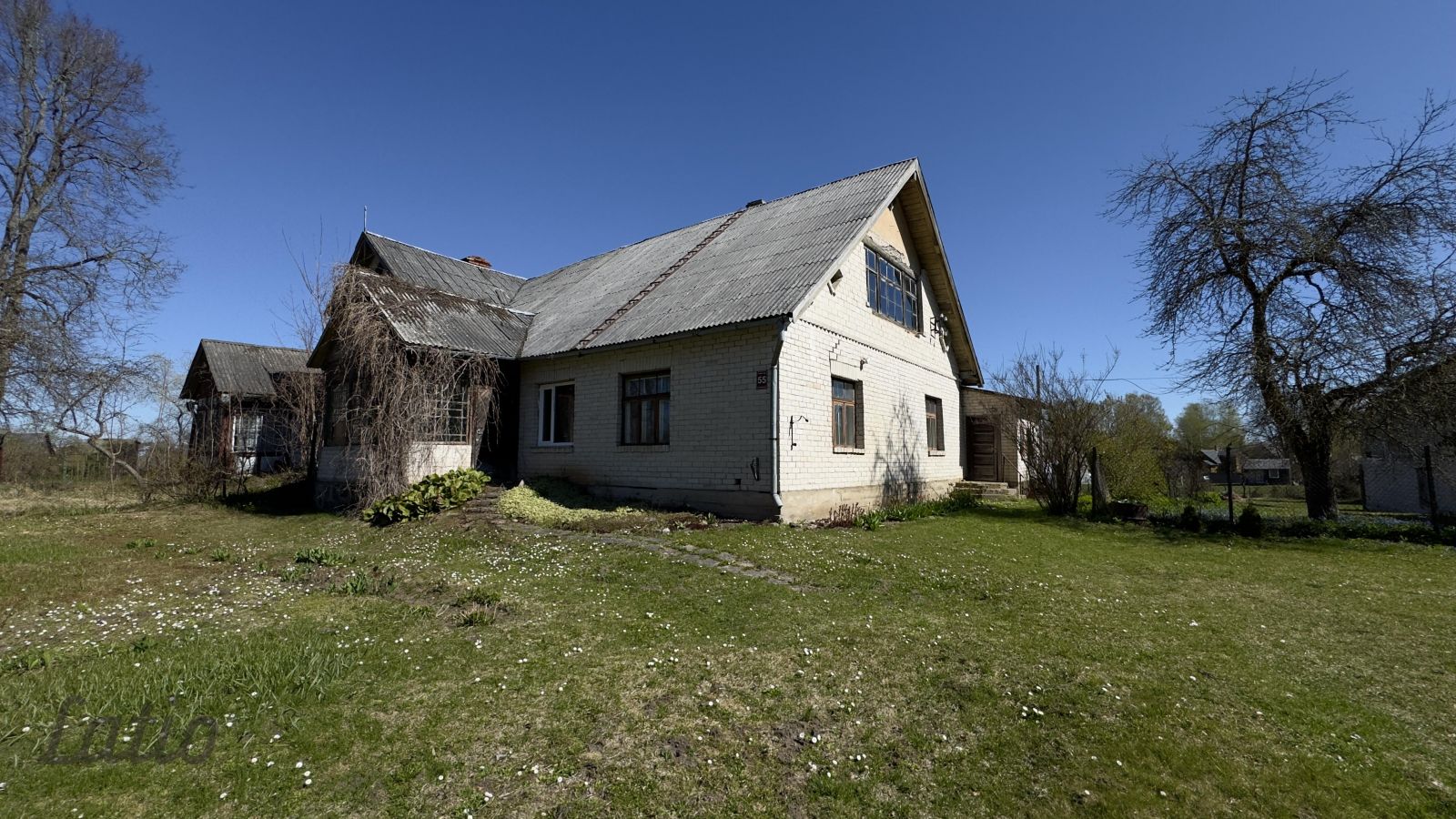 Объявление. Pārdod četru istabu dzīvokli Viesītē, Raiņa ielā 55. Nekustamais īpašums sastāv no plašām Цена: 20000 EUR Foto #1