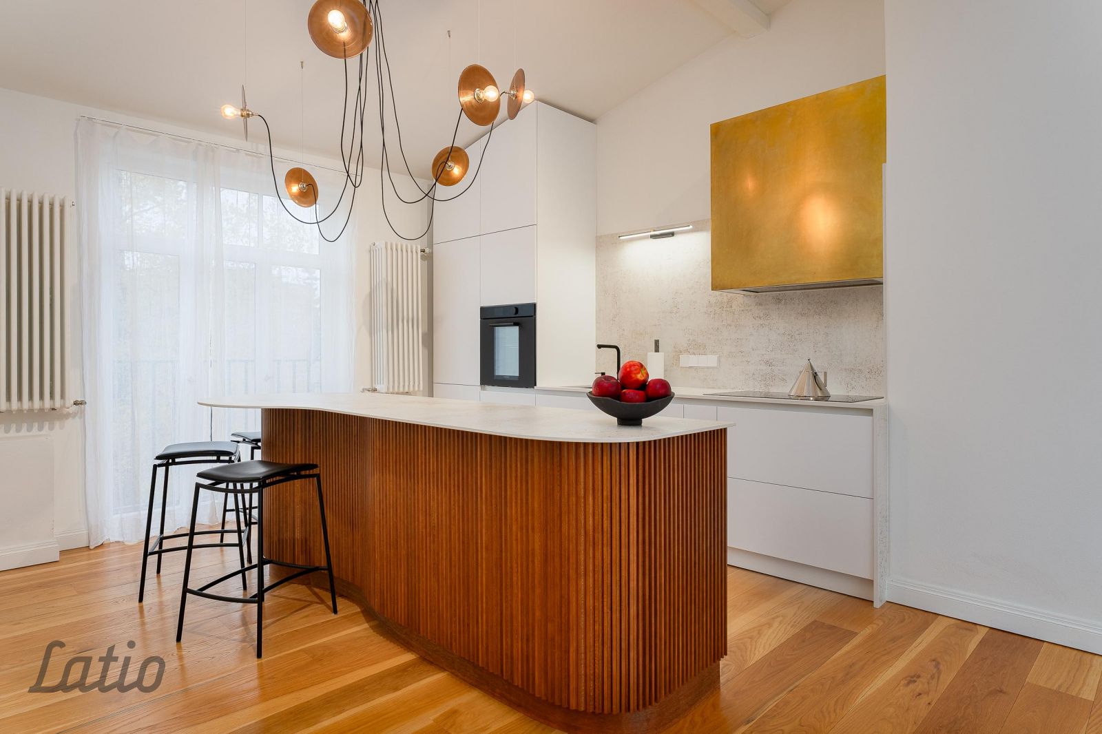 Sludinājumi. Ekskluzīvs mansarda dzīvoklis Kalnciema kvartālā  elegance, dizains un kvalitāte vienuviet
Īrēt Cena: 2700 EUR/mēn Foto #3