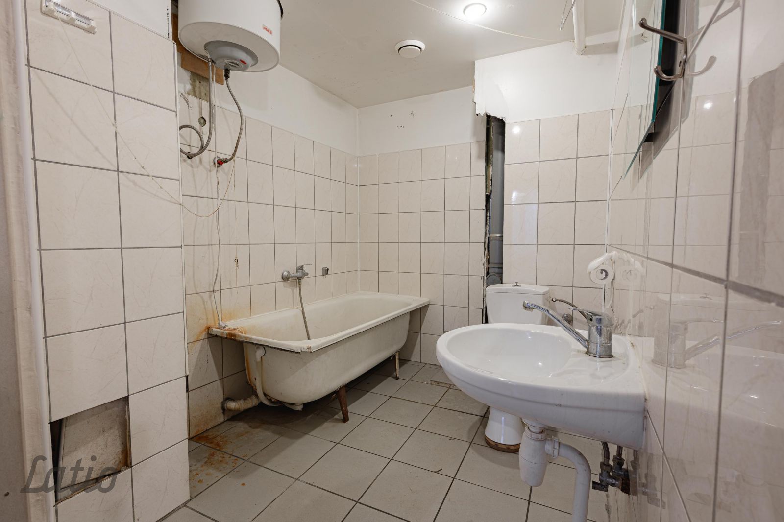 Sludinājumi. Pārdošanā 1-istabas dzīvoklis ar plašu lodžiju Jelgavā, klusā apkaimē.
Lieliska iespēja tiem, kuri Cena: 24000 EUR Foto #4