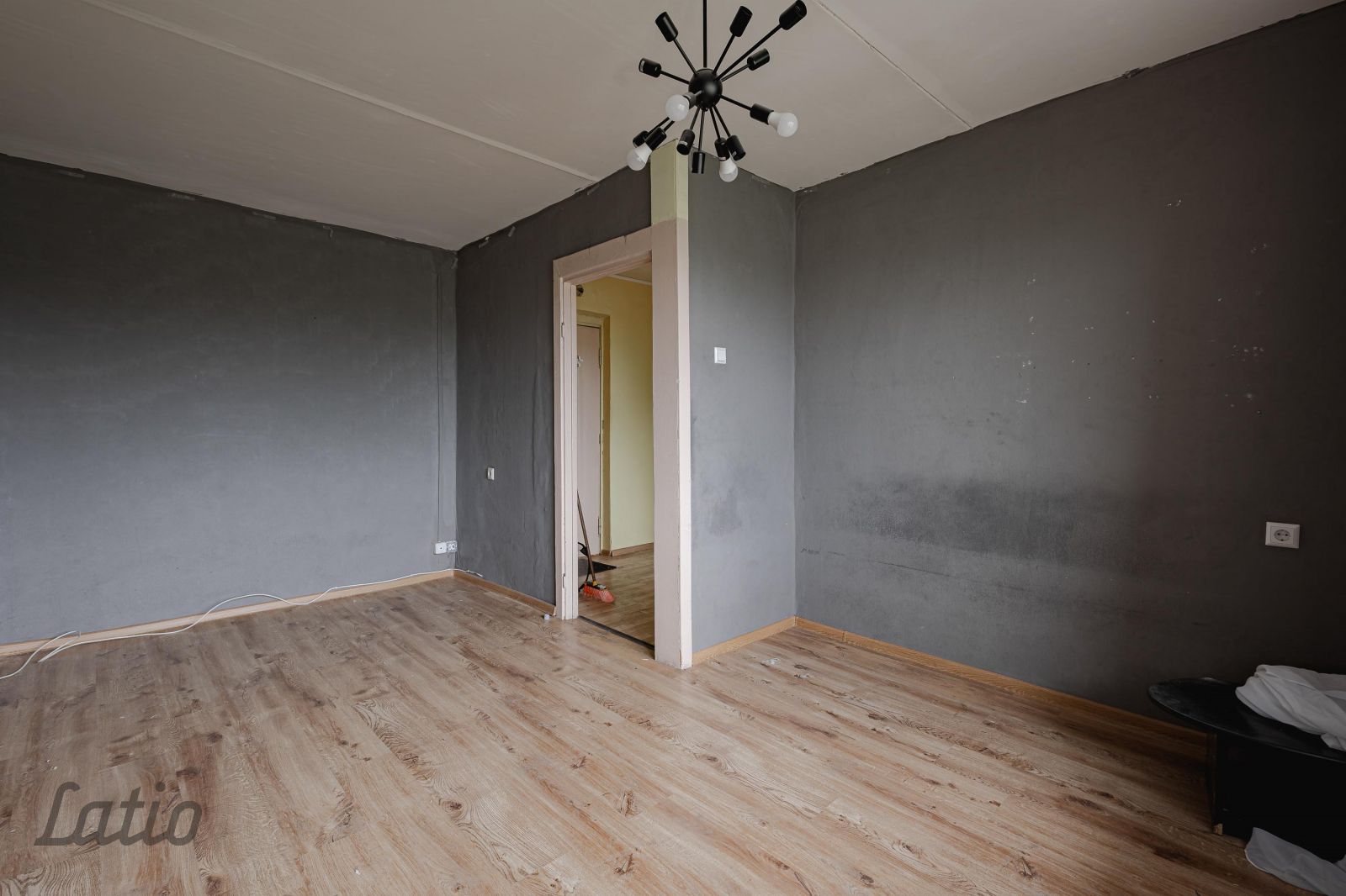 Sludinājumi. Pārdošanā 1-istabas dzīvoklis ar plašu lodžiju Jelgavā, klusā apkaimē.
Lieliska iespēja tiem, kuri Cena: 25000 EUR Foto #2
