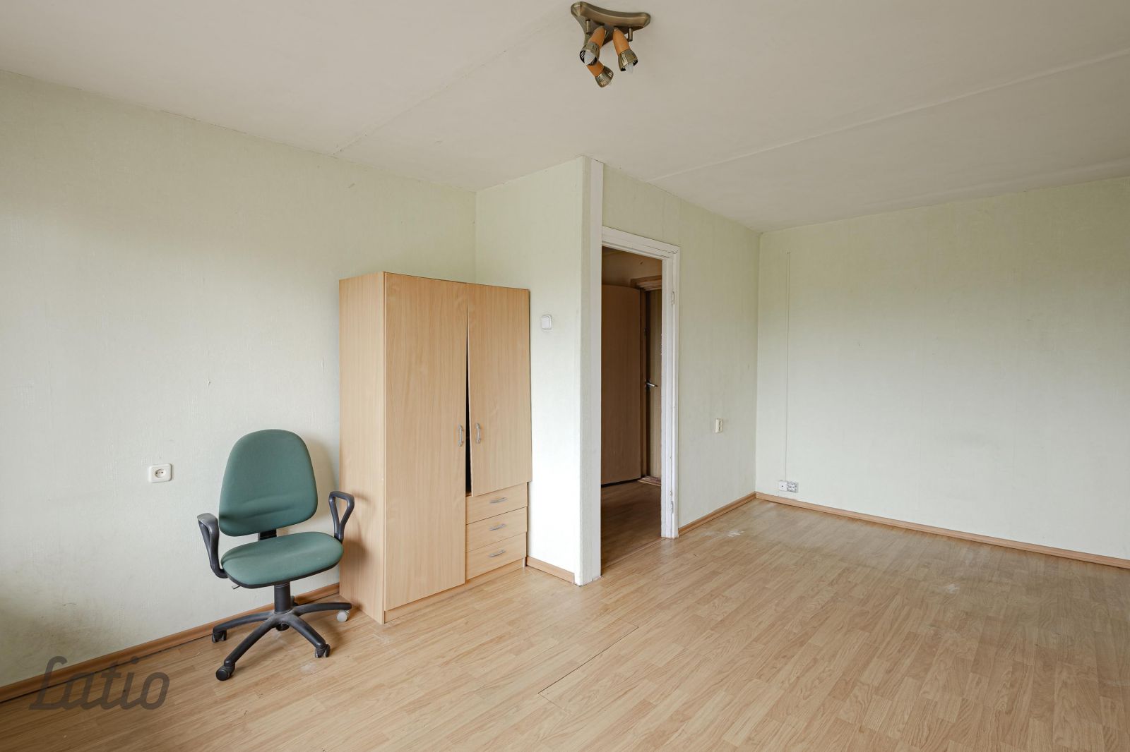 Sludinājumi. Pārdošanā 1-istabas dzīvoklis ar plašu lodžiju Jelgavā, klusā apkaimē.
Lieliska iespēja tiem, kuri Cena: 25000 EUR Foto #2