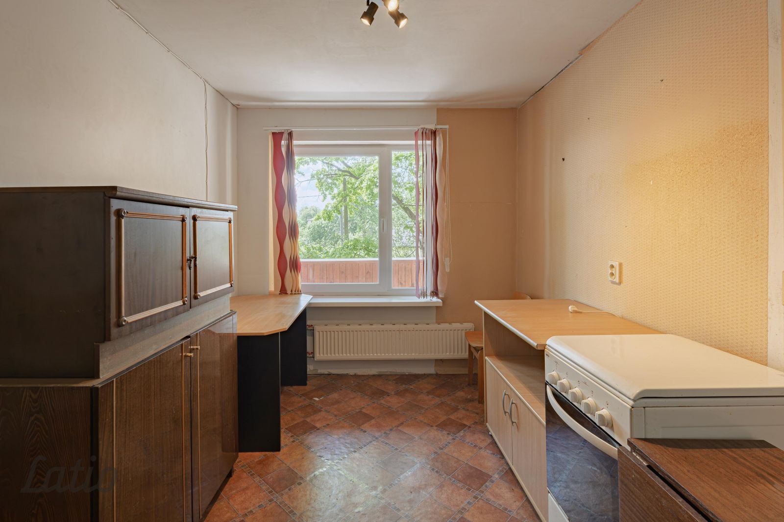 Sludinājumi. Pārdošanā 1-istabas dzīvoklis ar plašu lodžiju Jelgavā, klusā un ērtā apkaimē.
Dzīvoklis izvietots Cena: 27500 EUR Foto #3