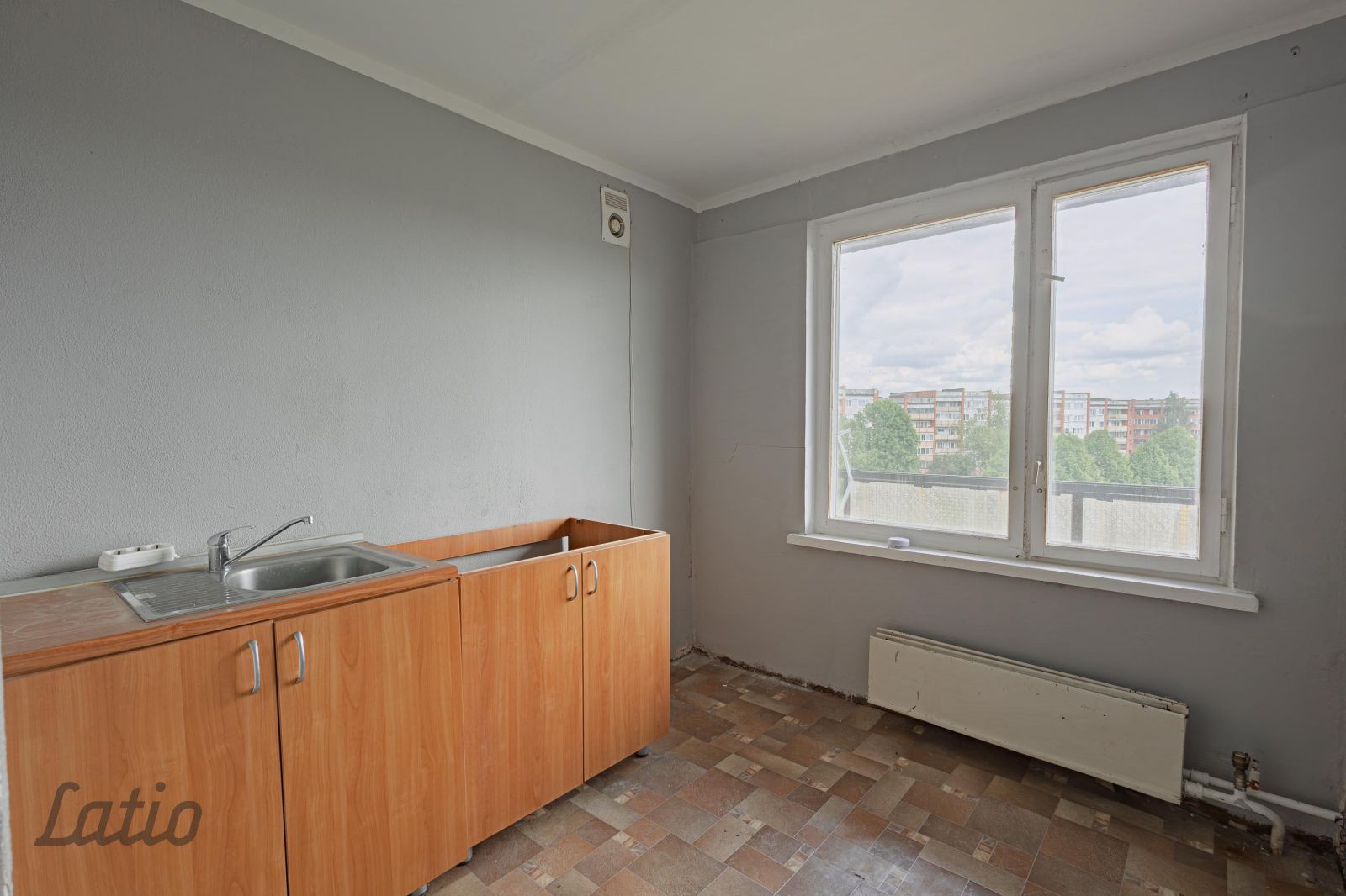 Sludinājumi. Pārdošanā 1-istabas dzīvoklis ar plašu lodžiju Jelgavā, klusā apkaimē.
Lieliska iespēja tiem, kuri Cena: 24500 EUR Foto #3