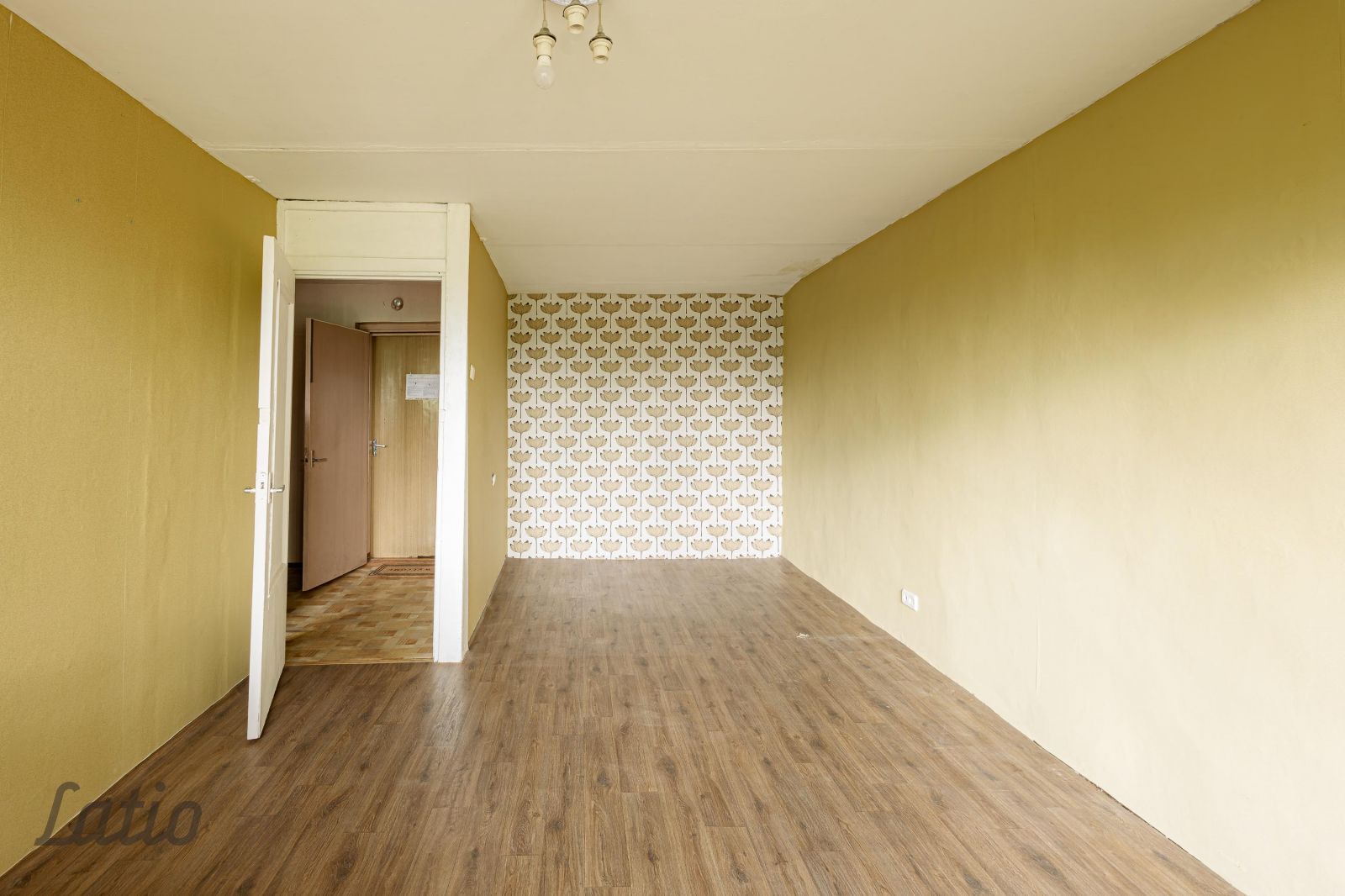 Sludinājumi. Pārdošanā plašs 1-istabas dzīvoklis ar lodžiju Jelgavā, klusā un ērtā apkaimē.
Dzīvoklis izvietots Cena: 25900 EUR Foto #3