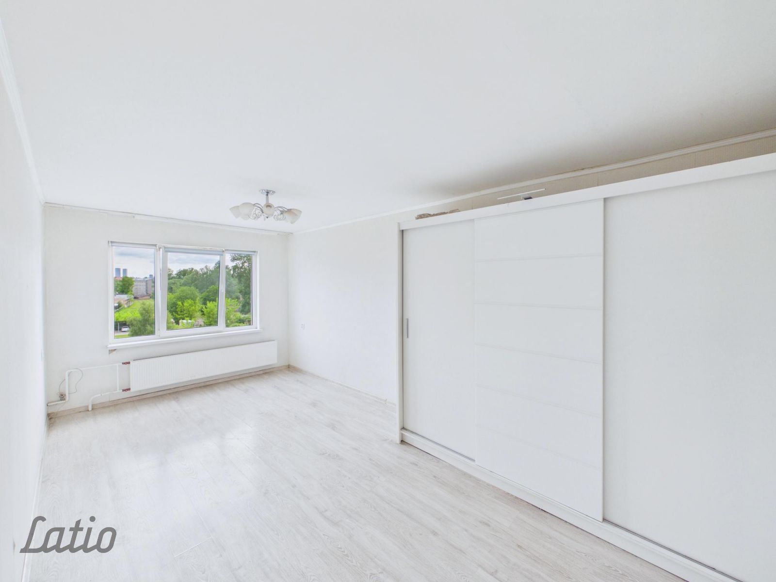 Объявление. Gaišs un praktisks 2 istabu dzīvoklis ar balkonu Pētersalā  tikai 5 minūšu braucienā no Rīgas Цена: 56000 EUR Foto #1