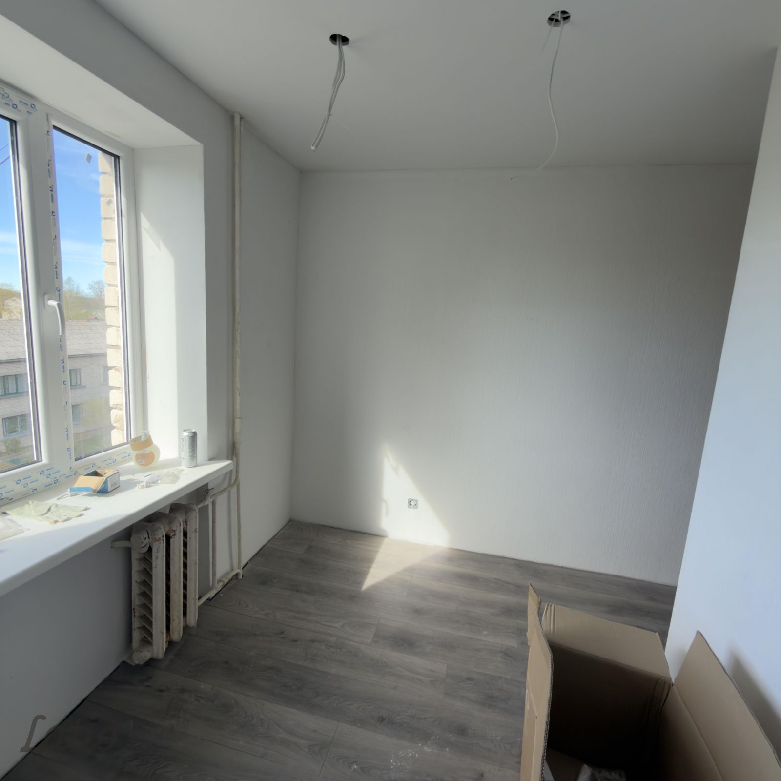 Объявление. Tiek pārdots funkcionāls un saulains divu istabu dzīvoklis klusā un zaļā Ventspils rajonā, Siguldas Цена: 26000 EUR Foto #2