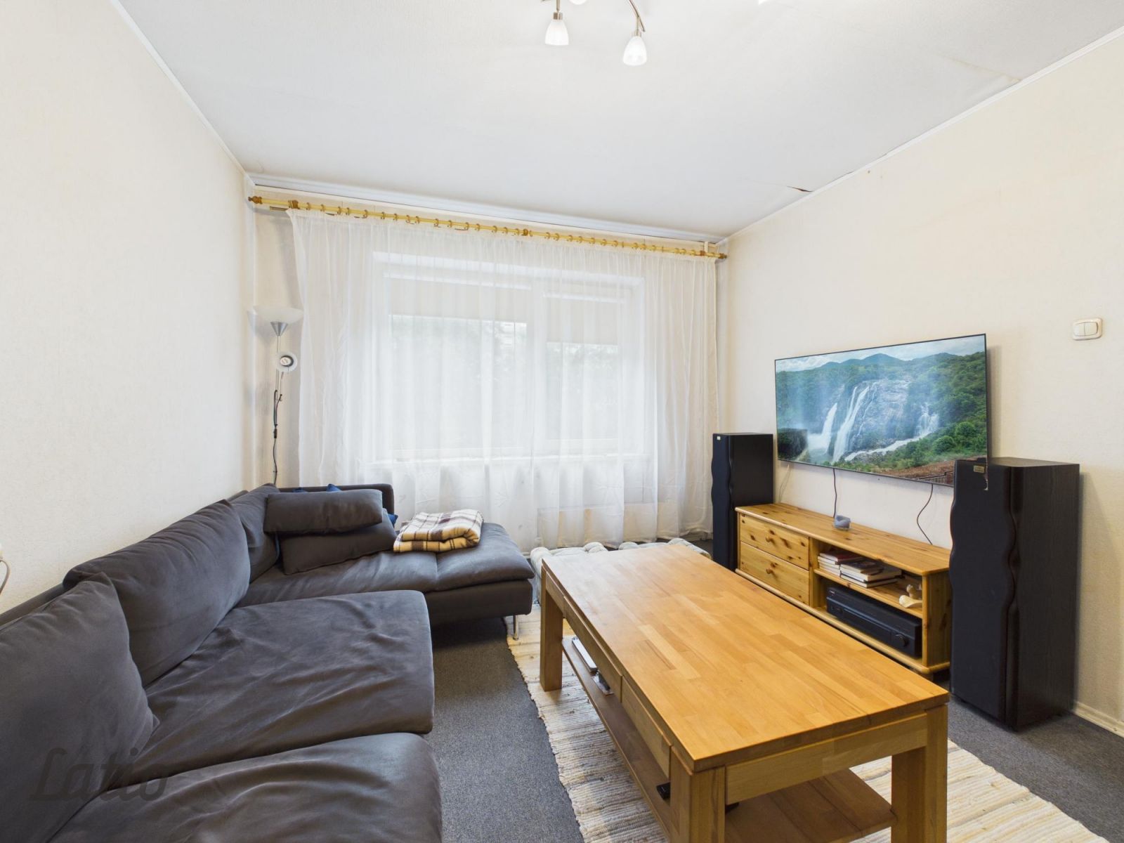 Sludinājumi. Plašs un gaišs 4-istabu dzīvoklis 119. sērijas mājā Purvciemā

Pārdošanā plašs un gaišs 4-istabu Cena: 97900 EUR Foto #1