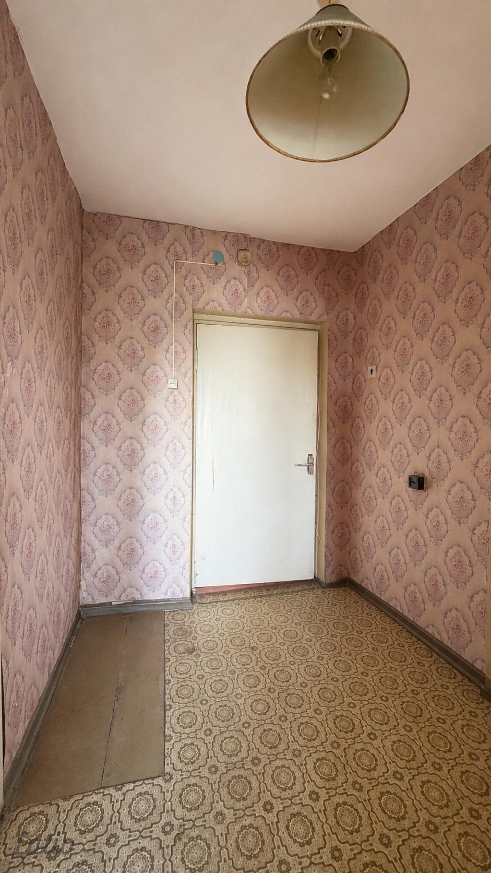 Sludinājumi. Pārdošanā 1-istabas dzīvoklis ar plašu lodžiju Jelgavā, klusā apkaimē.
Lieliska iespēja tiem, kuri Cena: 25000 EUR Foto #5